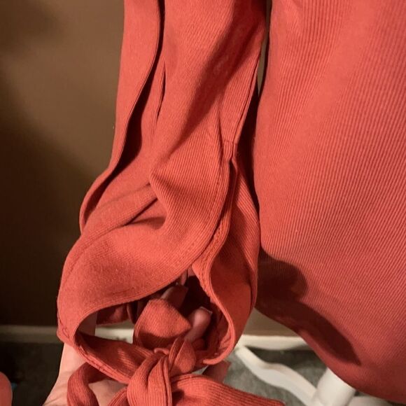 Sage The Label balloon  Long Sleeve Sweater NWT Small - Picture 4 of 14